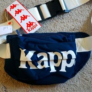 BNWT Kappa fanning pack